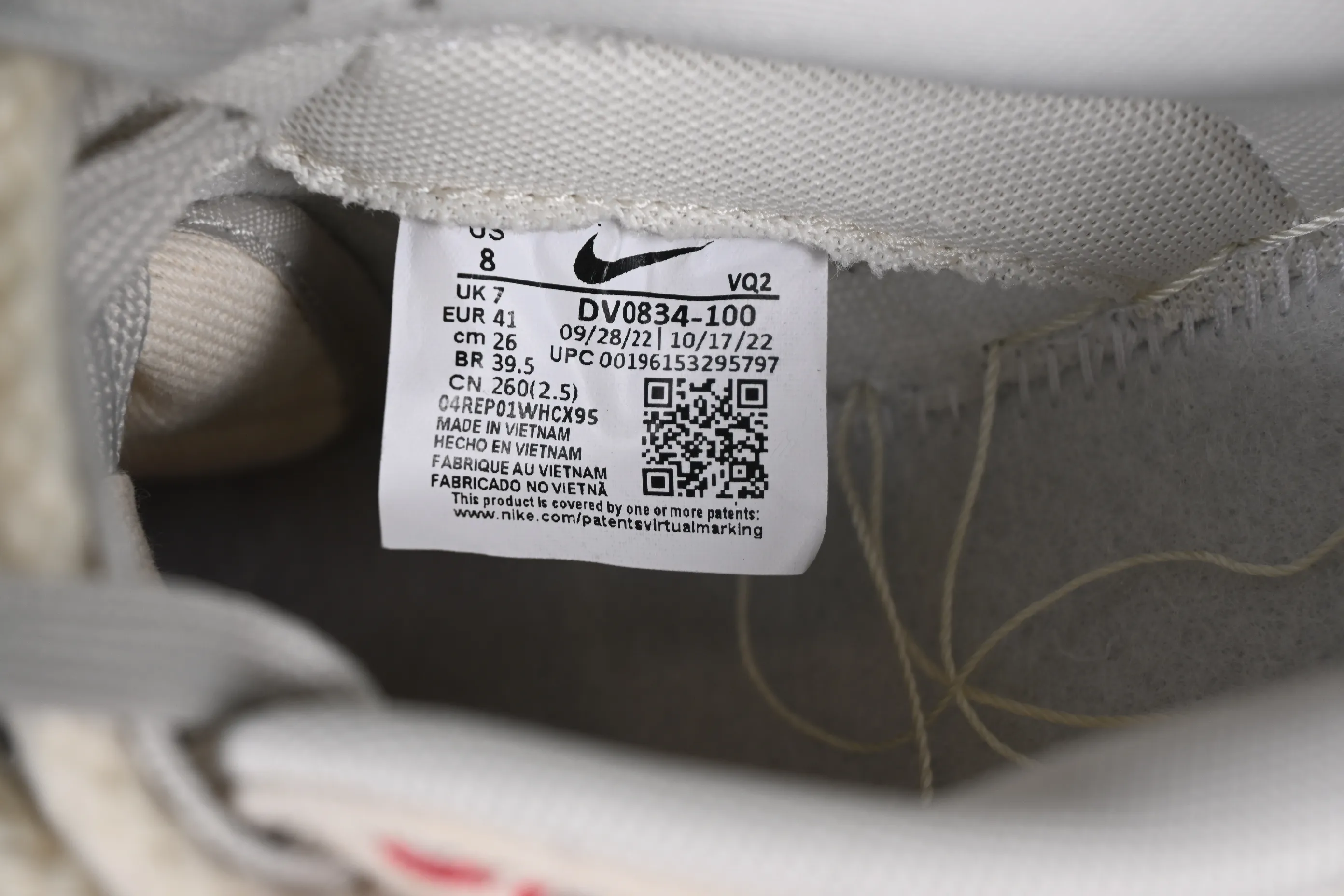 All categories Nk SB Dunk series Nk SB Dunk Low low-top sneakers J version Nk Dunk Low Retro "Light Orewood Brown" denim SB strap low-top casual sneakers DV0834-100